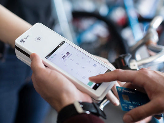 5 Reasons a Clover Screen Protector Is a Must-Have For Your Restaurant?