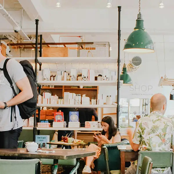 Toast Go 2 Cases vs. No Protection: A Cost-Benefit Analysis for Restaurant Owners