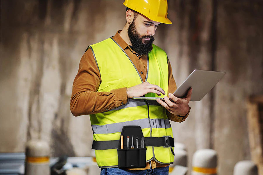 Adjustable Holster Belt for Urban Workforce